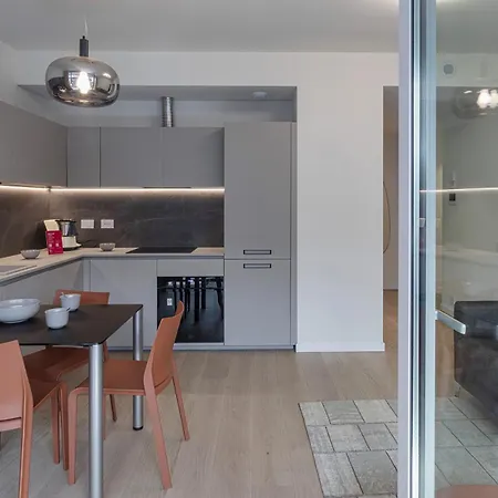 Waterfront Charme By Wonderful Italy Apartman